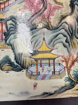 A massive Chinese famille rose 'mountainous landscape' plaque, 20th C. — 照片 14
