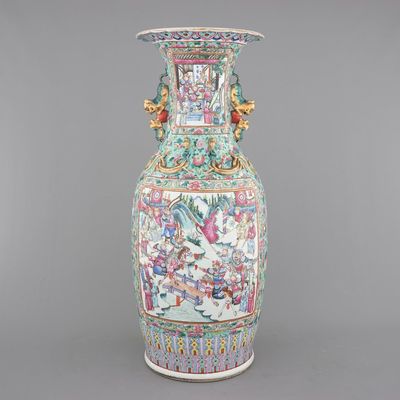 A massive Chinese famille rose vase with figural scenes on a turquoise ground, 19th C.
