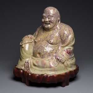 A massive Chinese flambé-glazed Shiwan pottery figure of Buddha, 18/19th C. — photo 3