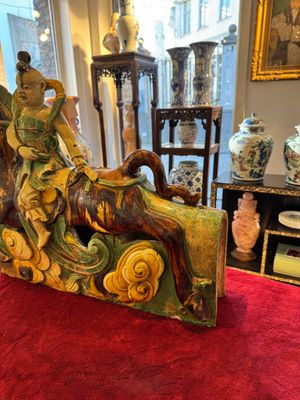 A massive Chinese sancai-glazed roof tile in shape of a horse rider, Ming — photo 3