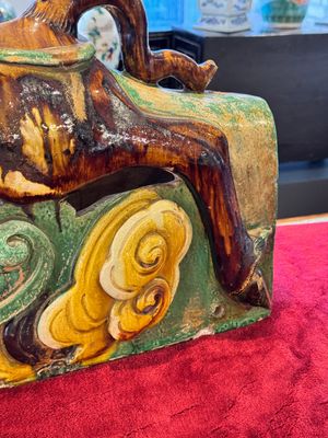 A massive Chinese sancai-glazed roof tile in shape of a horse rider, Ming — photo 8