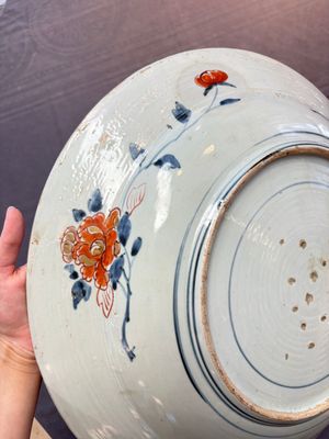 A massive Japanese Imari 'eagle' dish, Edo, first half 18th C. — 照片 11