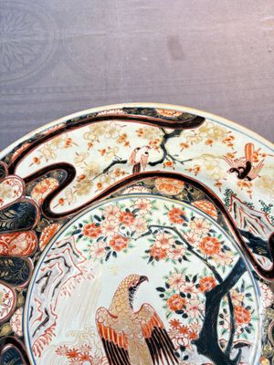 A massive Japanese Imari 'eagle' dish, Edo, first half 18th C. — 照片 4
