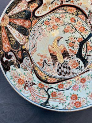 A massive Japanese Imari 'eagle' dish, Edo, first half 18th C. — 照片 7