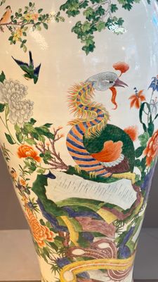 A massive pair of Chinese famille verte 'Phoenixes and Birds' vases — photo 22