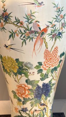 A massive pair of Chinese famille verte 'Phoenixes and Birds' vases — photo 46