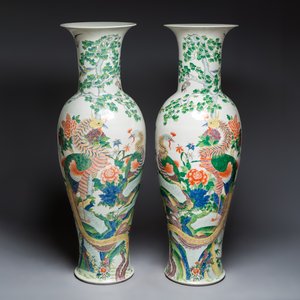 A massive pair of Chinese famille verte 'Phoenixes and Birds' vases — photo 5