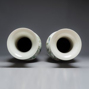 A massive pair of Chinese famille verte 'Phoenixes and Birds' vases — photo 6
