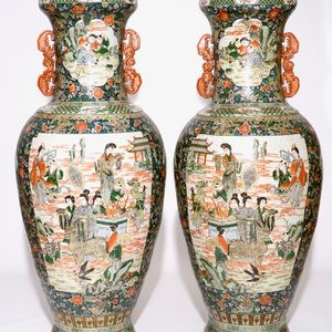 A massive pair of Chinese vases, 20th C. — photo 3