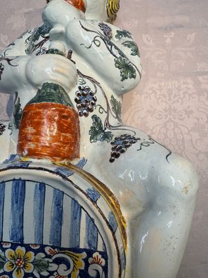 A massive polychrome French faience 'Bacchus' table fountain, Rouen, 18th C. — photo 11