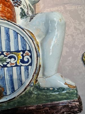 A massive polychrome French faience 'Bacchus' table fountain, Rouen, 18th C. — photo 12