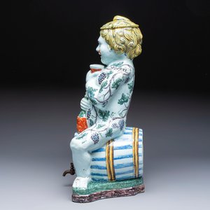 A massive polychrome French faience 'Bacchus' table fountain, Rouen, 18th C. — photo 3