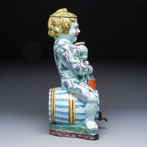 A massive polychrome French faience 'Bacchus' table fountain, Rouen, 18th C. — photo 5