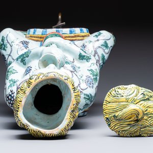 A massive polychrome French faience 'Bacchus' table fountain, Rouen, 18th C. — photo 6