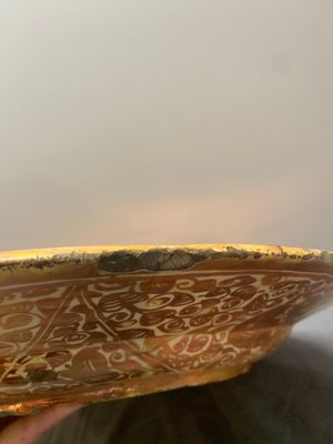 A massive Spanish Hispano-Moresque lustreware 'double eagle' dish, Manises, early 17th C. — photo 6