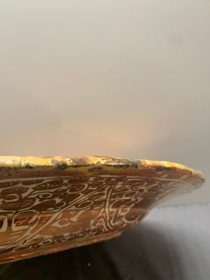 A massive Spanish Hispano-Moresque lustreware 'double eagle' dish, Manises, early 17th C. — photo 10