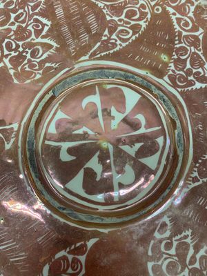 A massive Spanish Hispano-Moresque lustreware 'double eagle' dish, Manises, early 17th C. — photo 11
