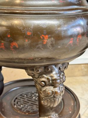 A massive Vietnamese copper- and silver-inlaid 'Buddhist lion' censer and cover on stand, 19th C. — photo 16