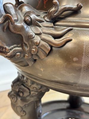 A massive Vietnamese copper- and silver-inlaid 'Buddhist lion' censer and cover on stand, 19th C. — photo 24
