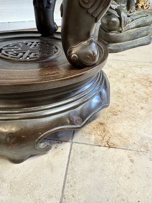 A massive Vietnamese copper- and silver-inlaid 'Buddhist lion' censer and cover on stand, 19th C. — photo 29
