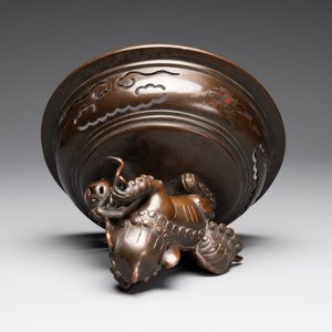 A massive Vietnamese copper- and silver-inlaid 'Buddhist lion' censer and cover on stand, 19th C. — photo 16