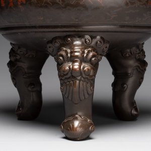 A massive Vietnamese copper- and silver-inlaid 'Buddhist lion' censer and cover on stand, 19th C. — photo 6
