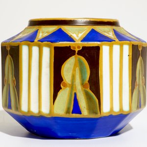 A matte glazed geometric vase prototype, Marcel Bourdon & Charles Catteau for Boch Frères Keramis, ca. 1927 — 照片 4