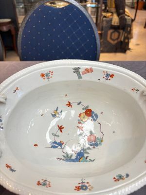 A Meissen kakiemon-style basket with figural head handles, Germany, 18th C. — 照片 7