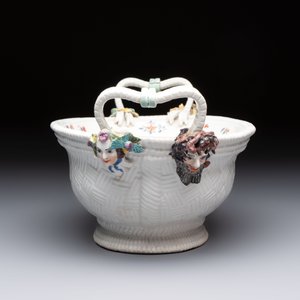 A Meissen kakiemon-style basket with figural head handles, Germany, 18th C. — 照片 5