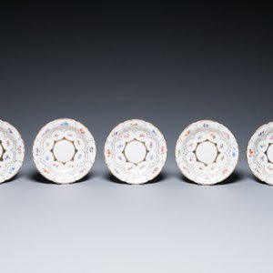 A Meissen porcelain 43-piece service with floral design, Germany, 19/20th C. — photo 6