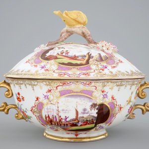 A Meissen porcelain lidded bowl on stand, 18th C. — 照片 6