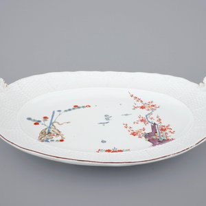 A Meissen porcelain tray decorated in Kakiemon style, 18th C. — photo 6