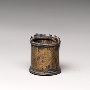 A miniature brass ewer, excavated in The Hague, 16th C. — photo 5