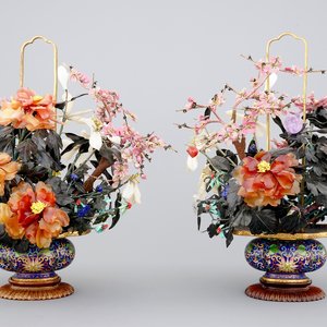 A mirror pair of large jade and precious stone trees in cloisonne vases, early 20th C. — 照片 1