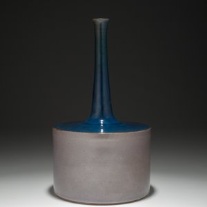 A modernist bottle vase in grey and blue, Perignem, 2nd half 20th C. — photo 4
