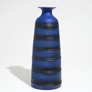 A modernist matte blue glazed vase of conical form, Perignem, 2nd half 20th C. — photo 5