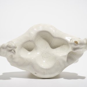 A monochrome white sculptural salt, Faenza, 17th C. — 照片 5