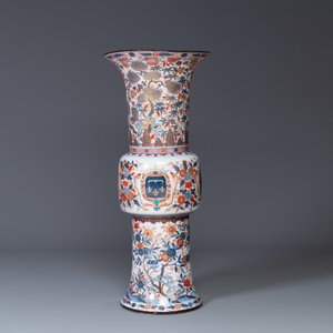 A monumental Imari-style 'gu' vase with the arms of the Duke of Orléans, Samson, France, 19th C. — 照片 4