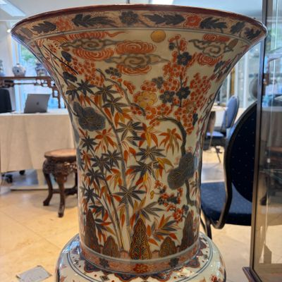 A monumental Samson Imari-style 'Gu' vase with the arms of the Duke of Orléans — 照片 4