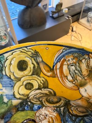 A mythological Italian maiolica istoriato plate with 'Saturn and Philyra' — photo 3