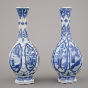 A near pair of blue and white Chinese porcelain vases, Kangxi — 照片 5
