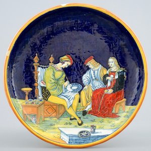 A neo-Renaissance Italian maiolica plate, 19th C. — 照片 1