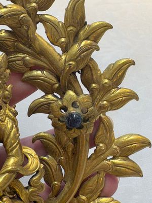 A Nepalese gilt-bronze Buddha on an inscribed throne with a mandorla, 19th C. — photo 6