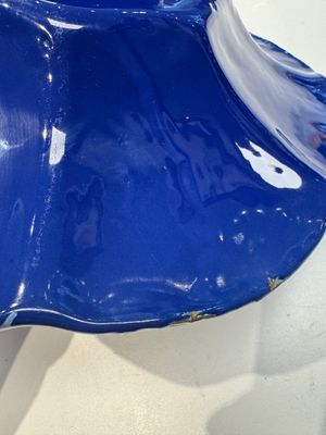 A Nevers white-splashed blue-ground 'à la bougie' dish, France, late 17th C. — 照片 11