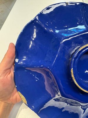 A Nevers white-splashed blue-ground 'à la bougie' dish, France, late 17th C. — 照片 8