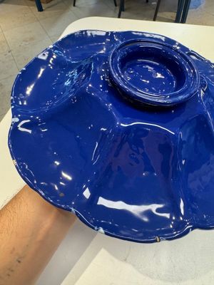 A Nevers white-splashed blue-ground 'à la bougie' dish, France, late 17th C. — 照片 4