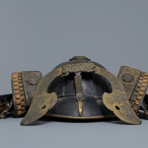 A number of pieces from a Japanese samurai suit of armour, Edo, 18th C. — 照片 4