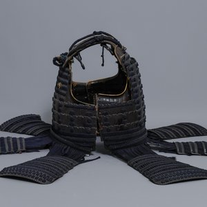 A number of pieces from a Japanese samurai suit of armour, Edo, 18th C. — 照片 3