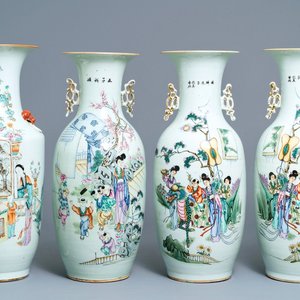 A pair and two individual Chinese famille rose vases, 19/20th C. — 照片 1