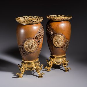 A pair of Belgian bronze and ormolu-mounted Japonism vases, Compagnie des Bronzes de Bruxelles, 19th C. — photo 1